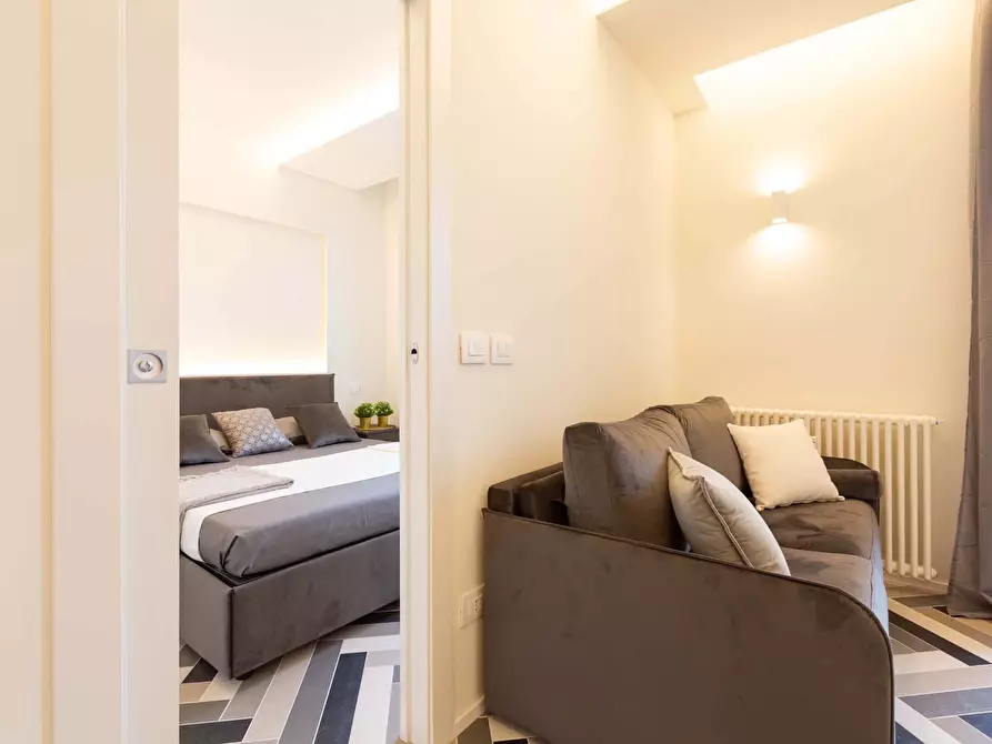 Immagine 8 di Appartamento in affitto  in Via Accademia61 a Milano