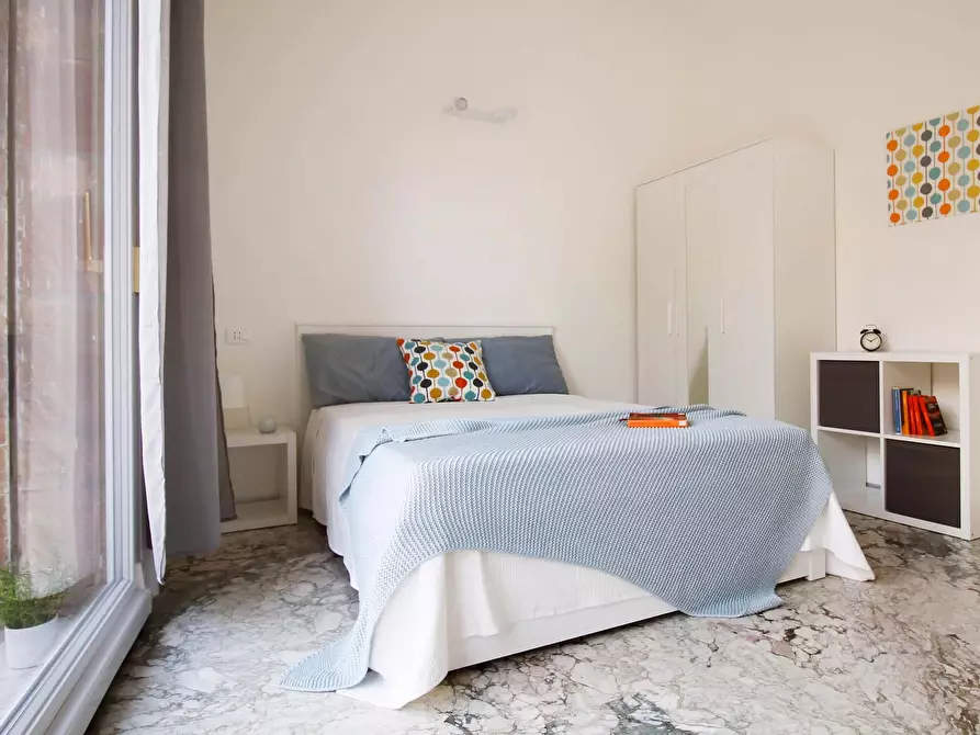 Immagine 39 di Camera in affitto  in Viale del Risorgimento3 a Bologna