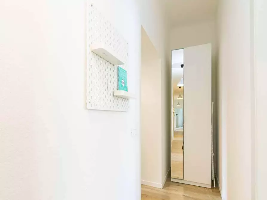 Immagine 32 di Camera in affitto  in Via Privata Parenzo6 a Milano