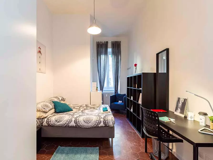 Immagine 8 di Camera in affitto  in Via Paolo Bassi22 a Milano