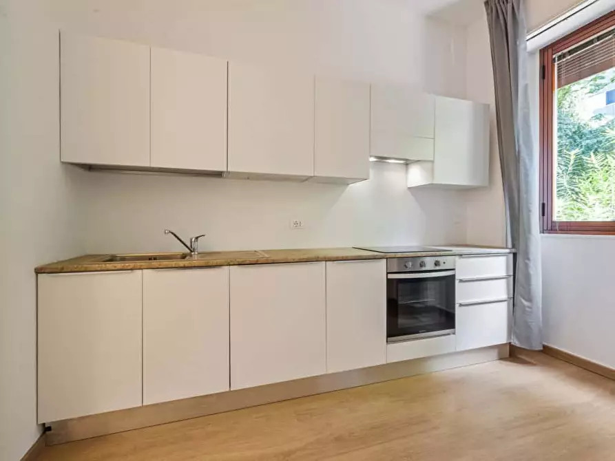 Immagine 10 di Camera in affitto  in Via Uguccione da Pisa4 a Milano