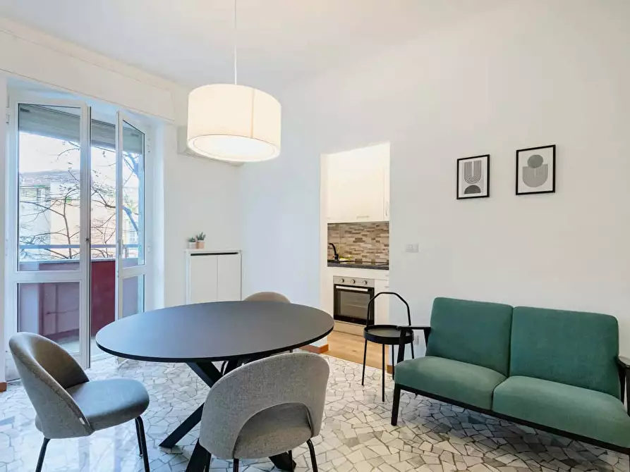 Immagine 2 di Appartamento in affitto  in Via Tavazzano10 a Milano