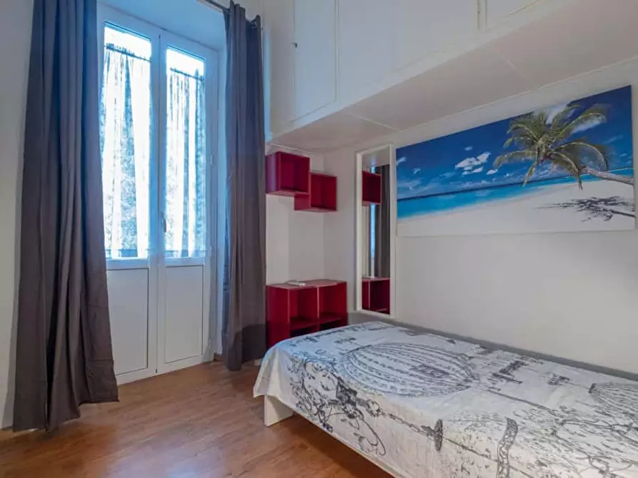 Immagine 10 di Camera in affitto  in Viale Regina Margherita199 a Roma