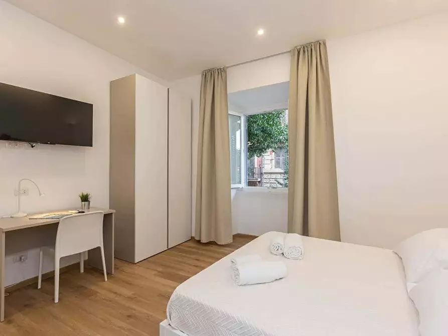 Immagine 76 di Appartamento in affitto  in Via Angelo Poliziano61 a Roma