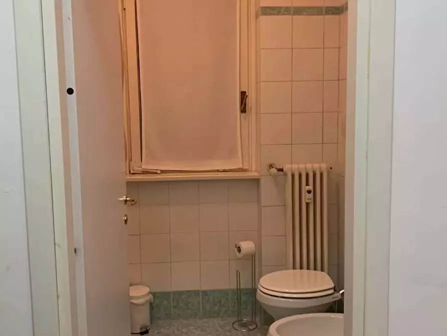 Immagine 13 di Appartamento in affitto  in Via Nino Bixio25 a Como