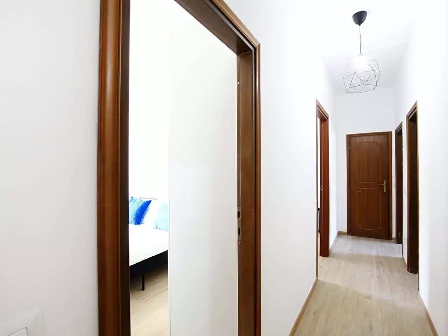 Immagine 7 di Camera in affitto  in Via Carlo Marx6 a Milano