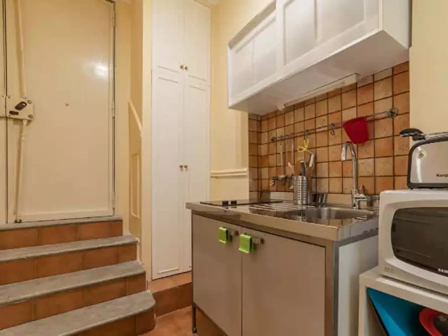 Immagine 15 di Appartamento in affitto  in Vicolo dei Soldati35 a Roma