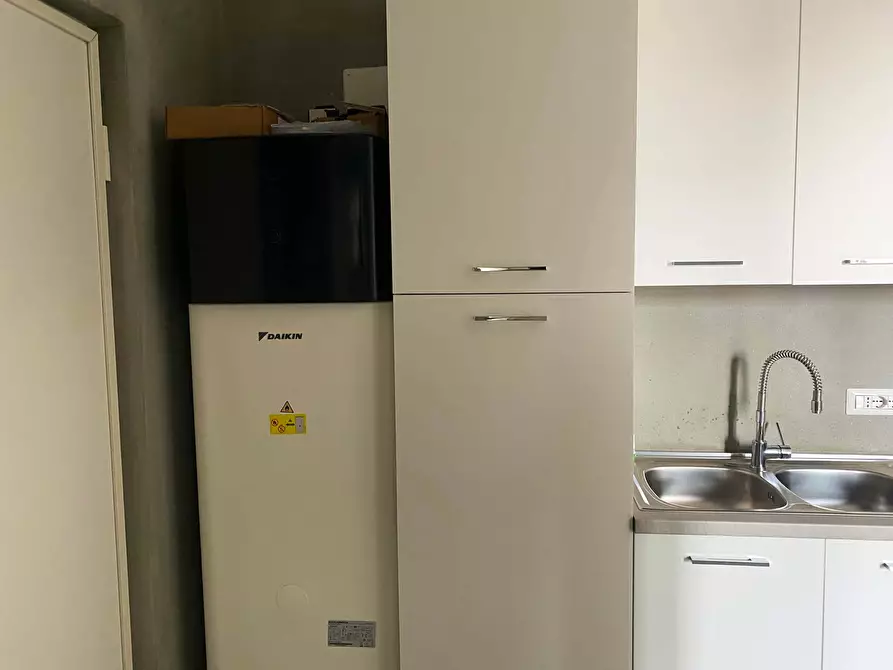 Immagine 17 di Camera in affitto  in Via San Basilio21 a Milano