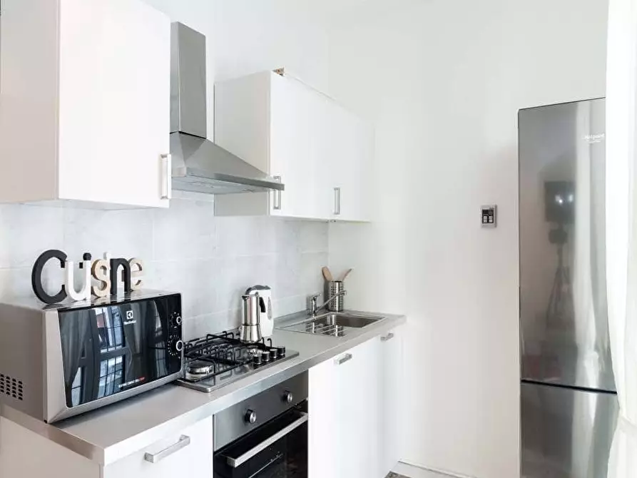 Immagine 22 di Camera in affitto  in Via Ferrante Aporti52 a Milano