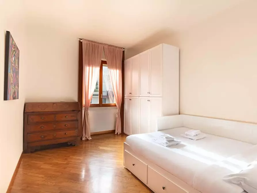 Immagine 12 di Appartamento in affitto  in Via Ruggero di Lauria12 a Milano