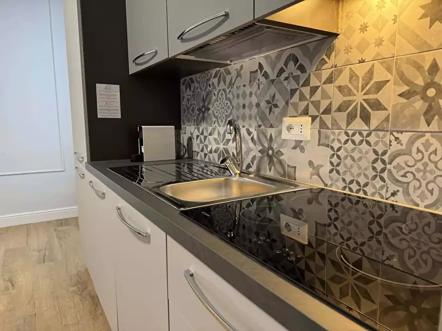 Immagine 15 di Appartamento in affitto  in Via Valleggio22 a Como