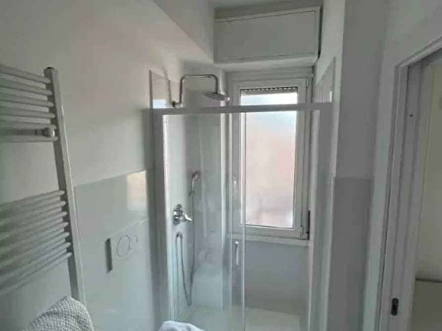 Immagine 3 di Camera in affitto  in Via Vipacco4 a Milano