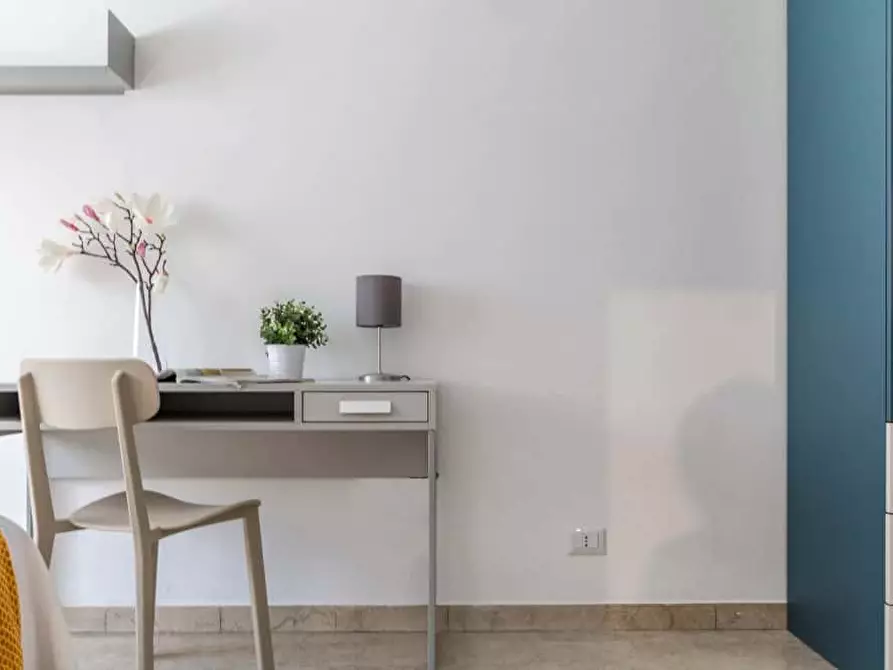 Immagine 5 di Camera in affitto  in Via Maniago2 a Milano