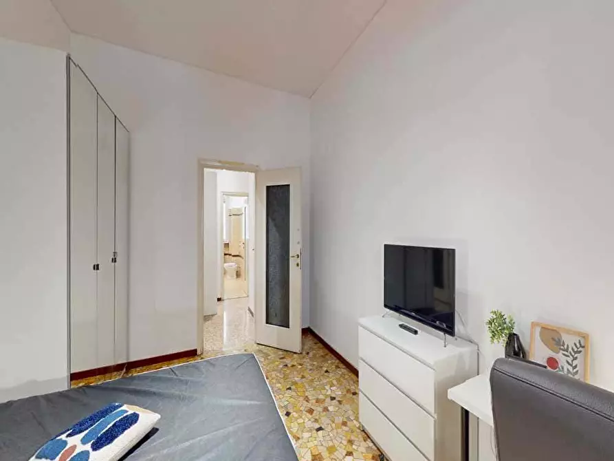Immagine 1 di Camera in affitto  in Via Anco Marzio4 a Milano