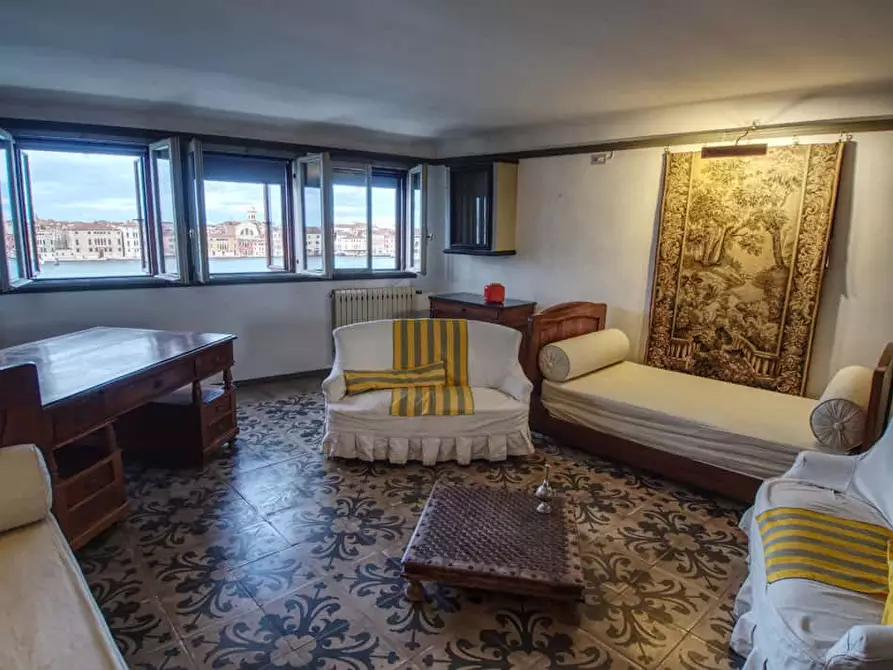 Immagine 14 di Appartamento in affitto  in Fondamenta San Biagio794 a Venezia