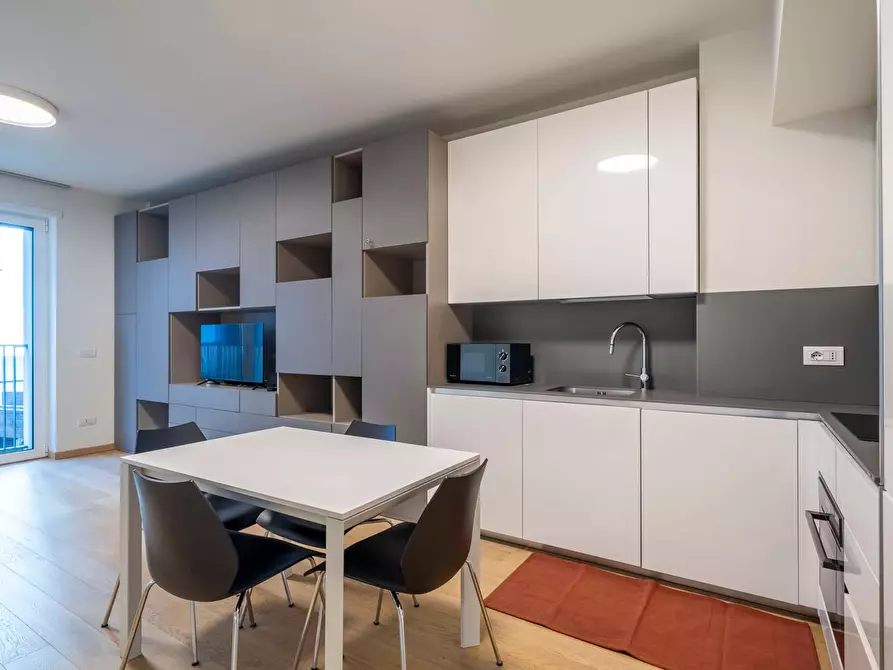 Immagine 4 di Appartamento in affitto  in Via Ciro Menotti11 a Milano