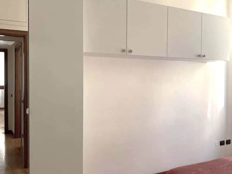 Immagine 6 di Appartamento in affitto  in Via San Giovanni alla Paglia15 a Milano