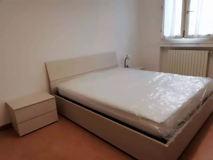 Immagine 4 di Appartamento in affitto  in Via Ca' di Cozzi14 a Verona