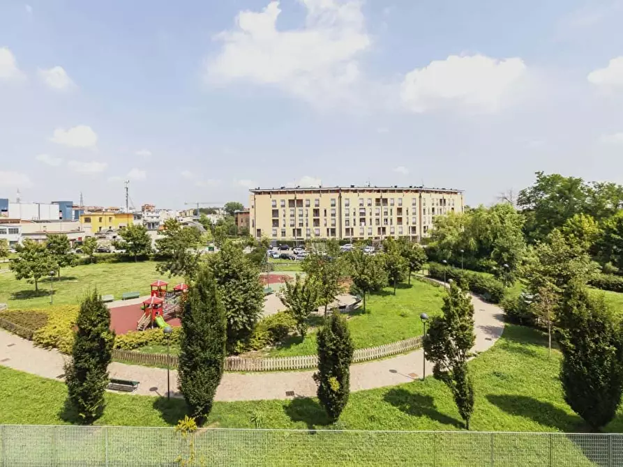 Immagine 5 di Appartamento in affitto  in Via Broni21 a Milano