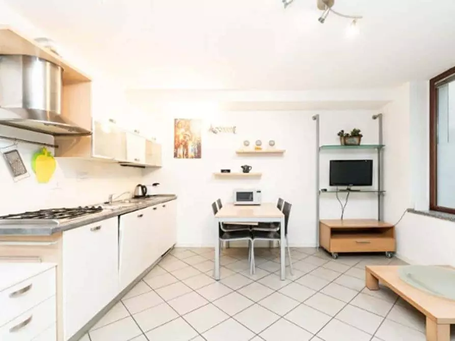 Immagine 4 di Appartamento in affitto  in Via Alessandro Stradella9a a Milano