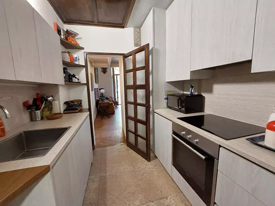 Immagine 29 di Appartamento in affitto  in Via Cappuccio3 a Milano