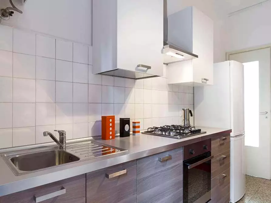 Immagine 22 di Camera in affitto  in Via Andrea Costa33 a Milano