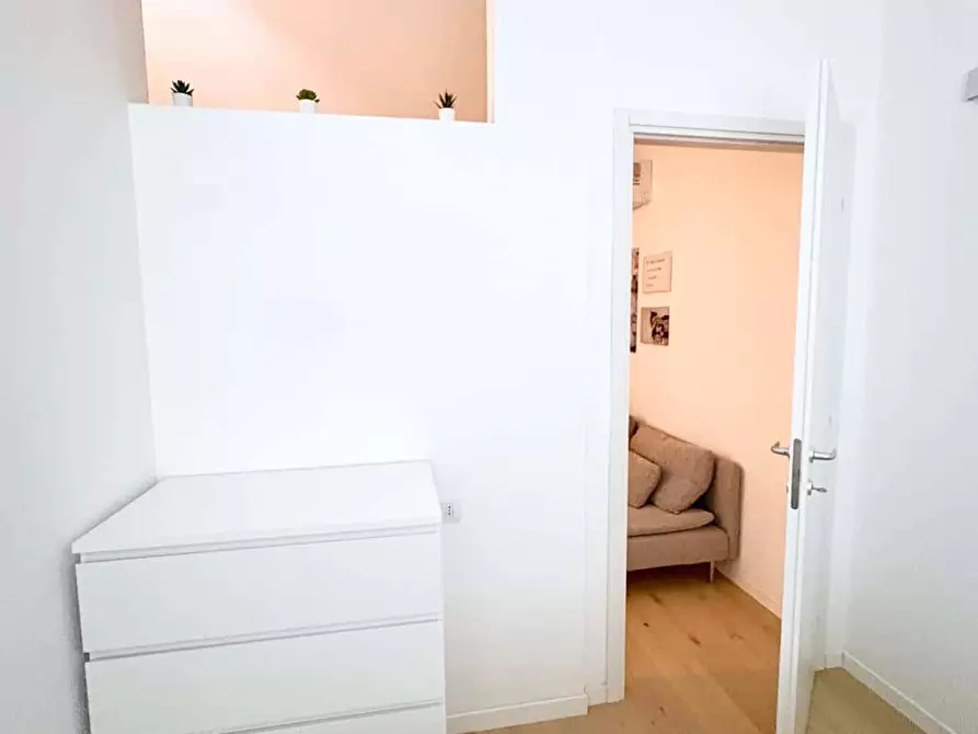 Immagine 14 di Appartamento in affitto  in Viale Bacchiglione6 a Milano