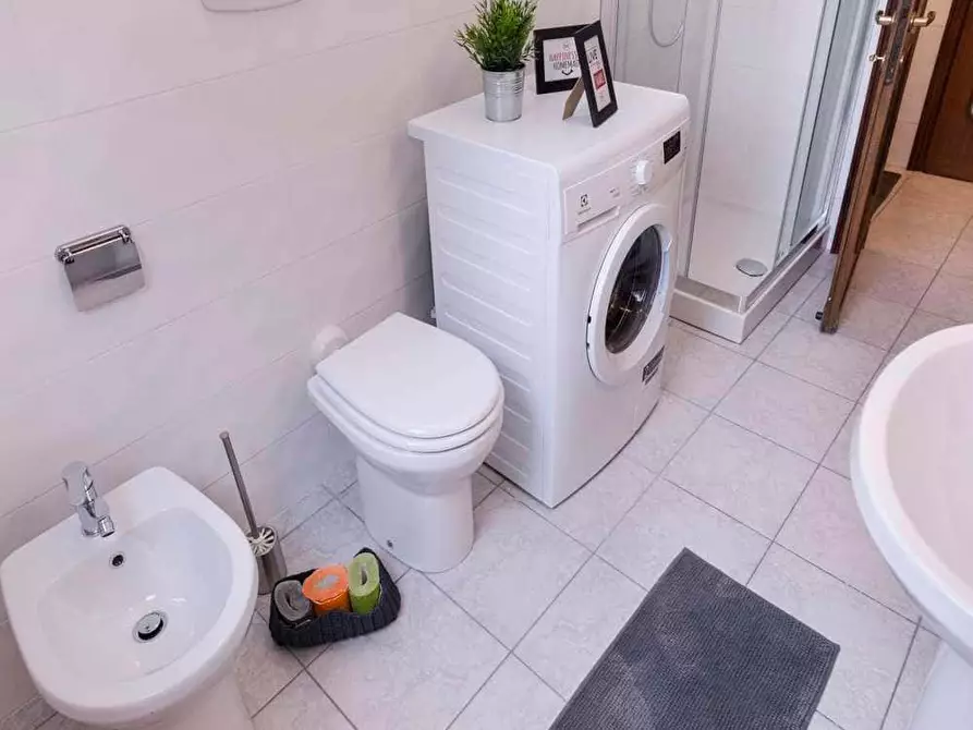 Immagine 11 di Camera in affitto  in Viale Giovanni Vicini20 a Bologna