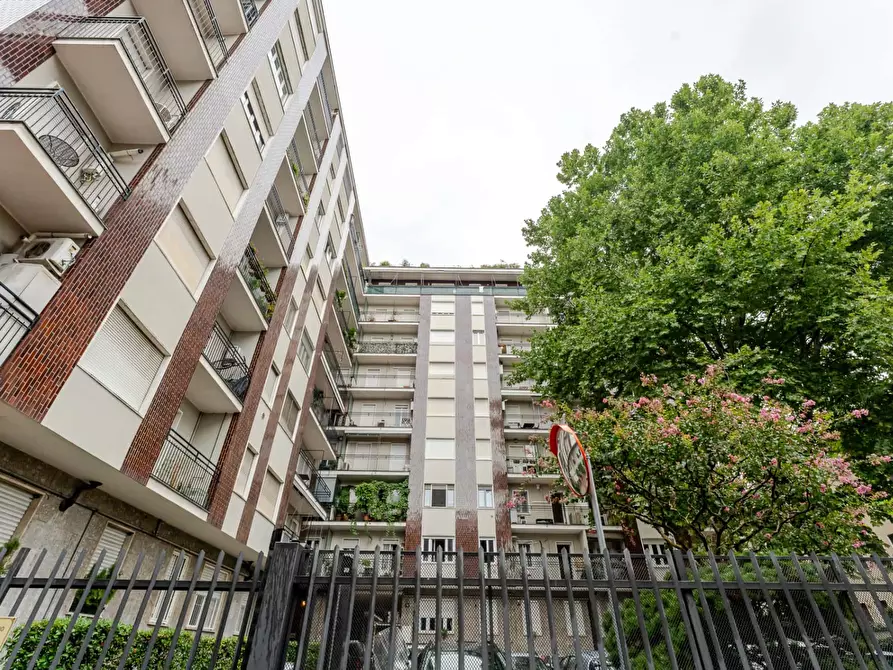 Immagine 31 di Appartamento in affitto  in Via Tortona18 a Milano