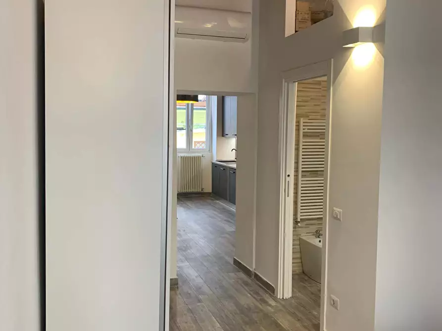 Immagine 9 di Appartamento in affitto  in Via Monte Cengio10 a Milano