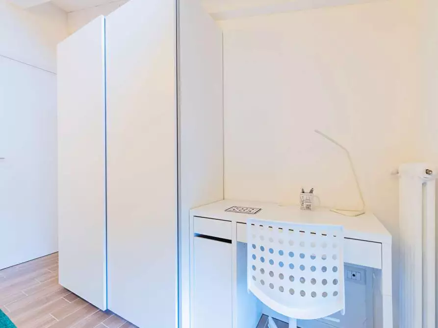 Immagine 5 di Camera in affitto  in Viale Alfredo Oriani26 a Bologna