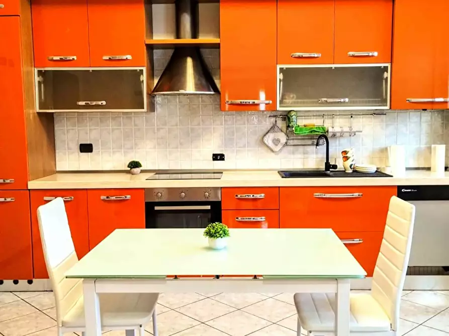 Immagine 2 di Appartamento in affitto  in Via Padova a Milano