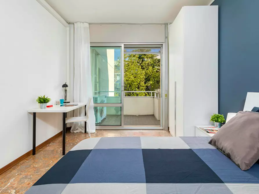 Immagine 4 di Camera in affitto  in Via Spalti a Venezia