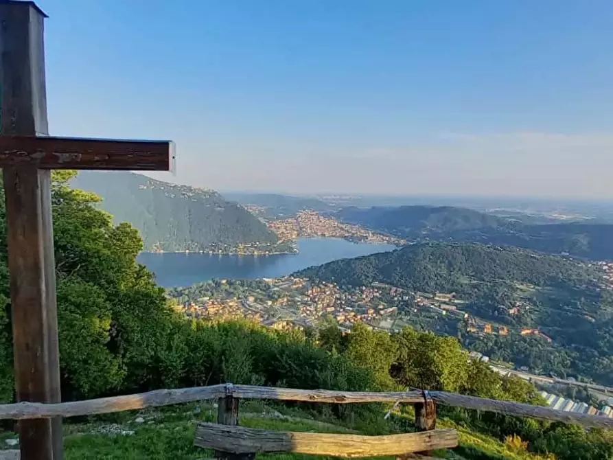 Immagine 43 di Appartamento in affitto  in Via Vittorio Emanuele II37 a Cernobbio