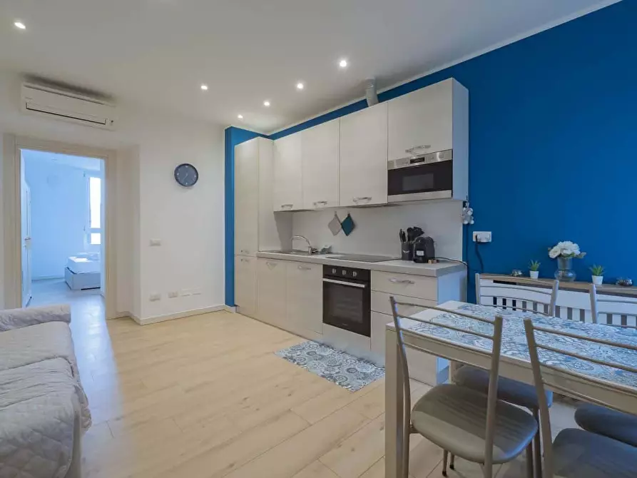 Immagine 2 di Appartamento in affitto  in Via Rogoredo49 a Milano