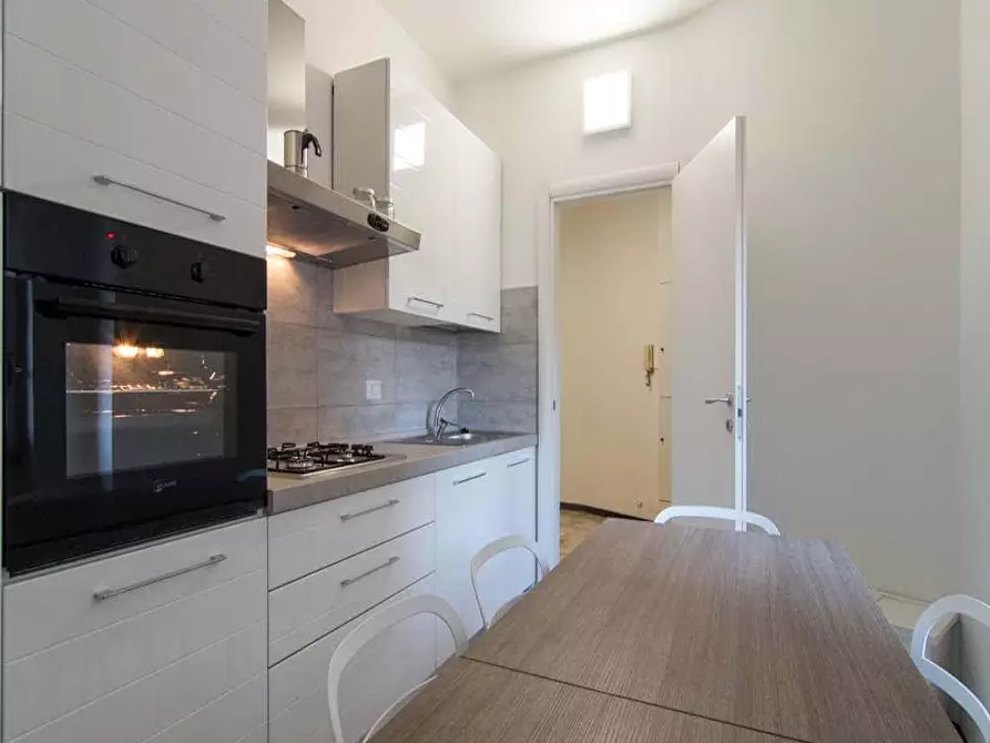 Immagine 22 di Camera in affitto  in Via Francesco Reina14 a Milano