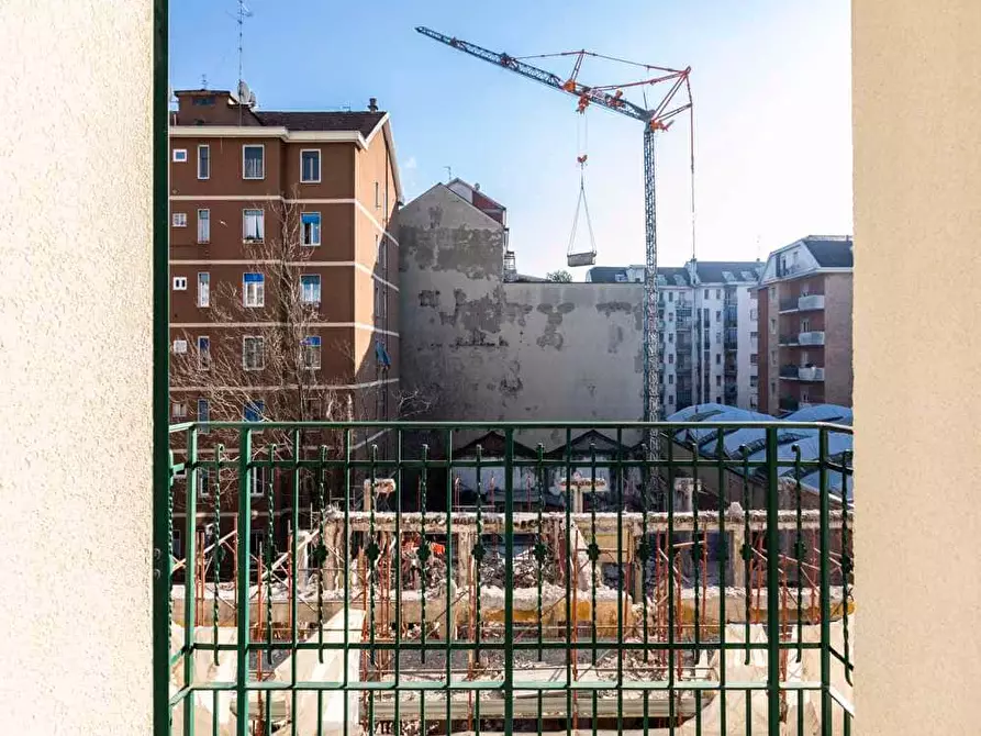 Immagine 28 di Camera in affitto  in Via Gardone5 a Milano
