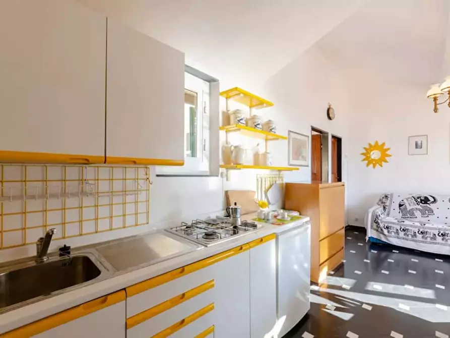 Immagine 3 di Appartamento in affitto  in Via Piero Schiaffino38 a Camogli