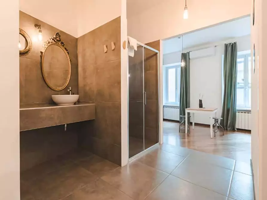 Immagine 5 di Appartamento in affitto  in Via degli Artisti6 a Trieste