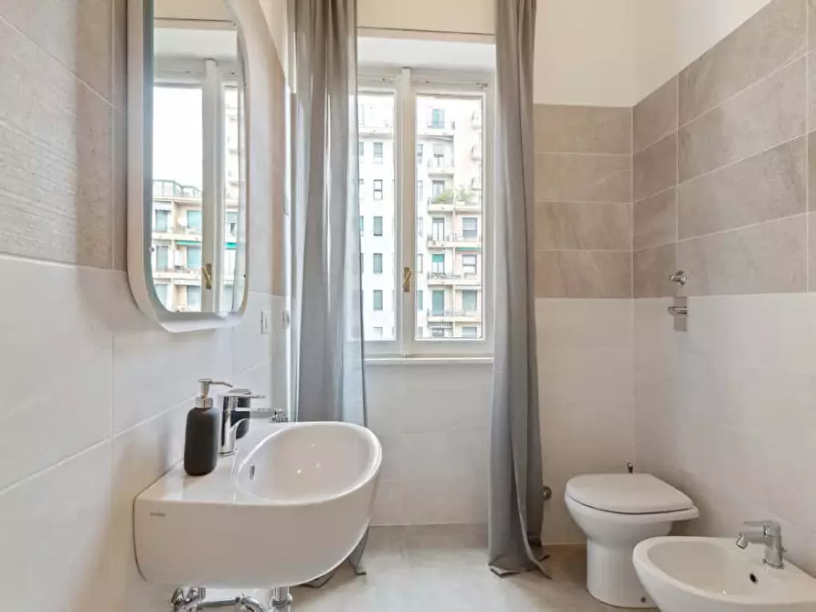 Immagine 7 di Camera in affitto  in Viale Vittorio Veneto22 a Milano