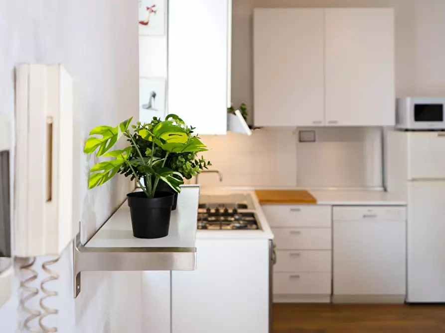 Immagine 9 di Camera in affitto  in Via Gustavo Fara12 a Milano