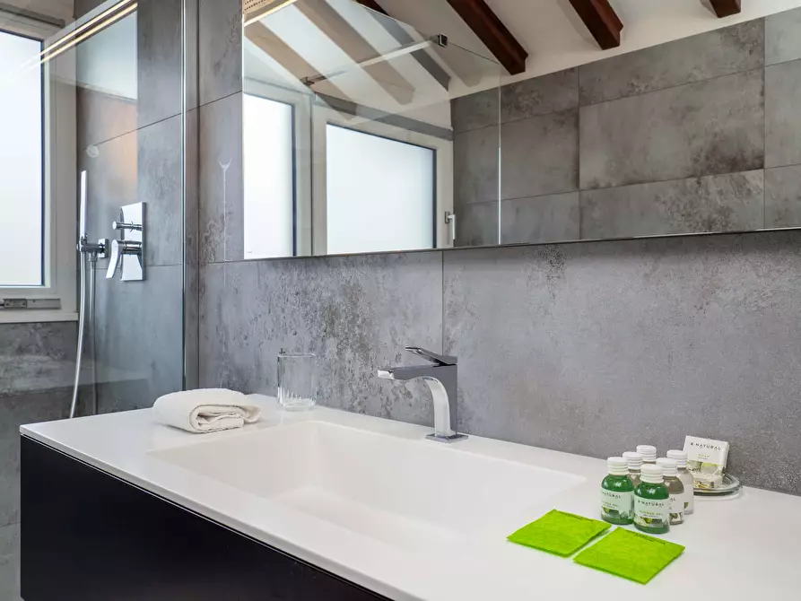 Immagine 60 di Appartamento in affitto  in Viale Umbria50 a Milano