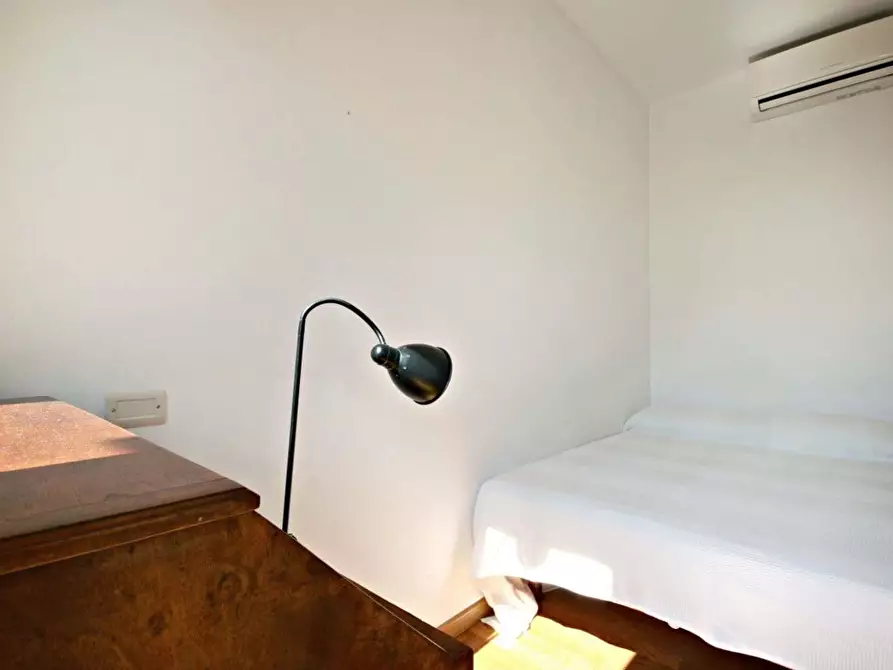 Immagine 9 di Appartamento in affitto  in Via Giuseppe Giulietti11 a Roma