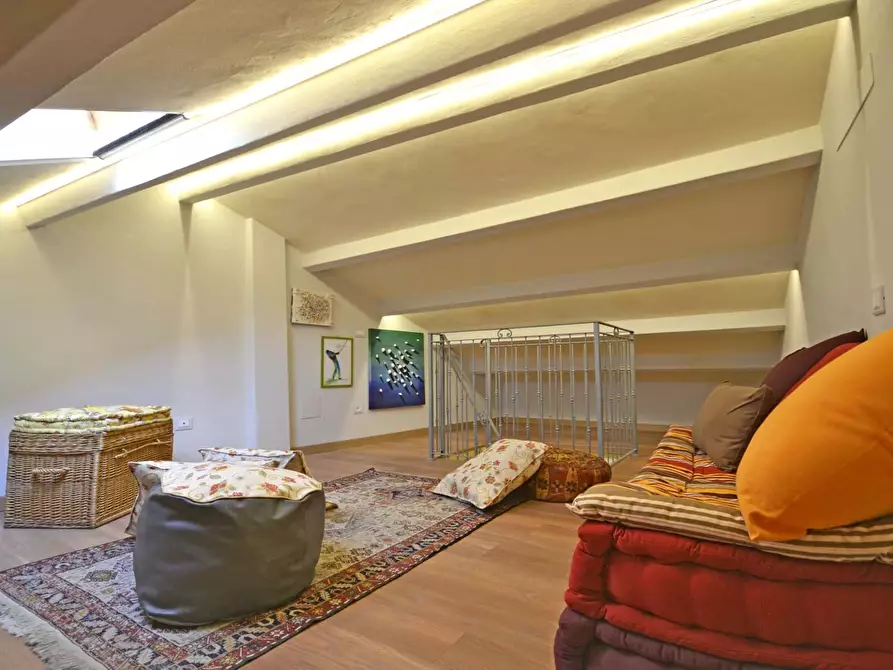 Immagine 26 di Appartamento in affitto  in Via Maccari a Cortona