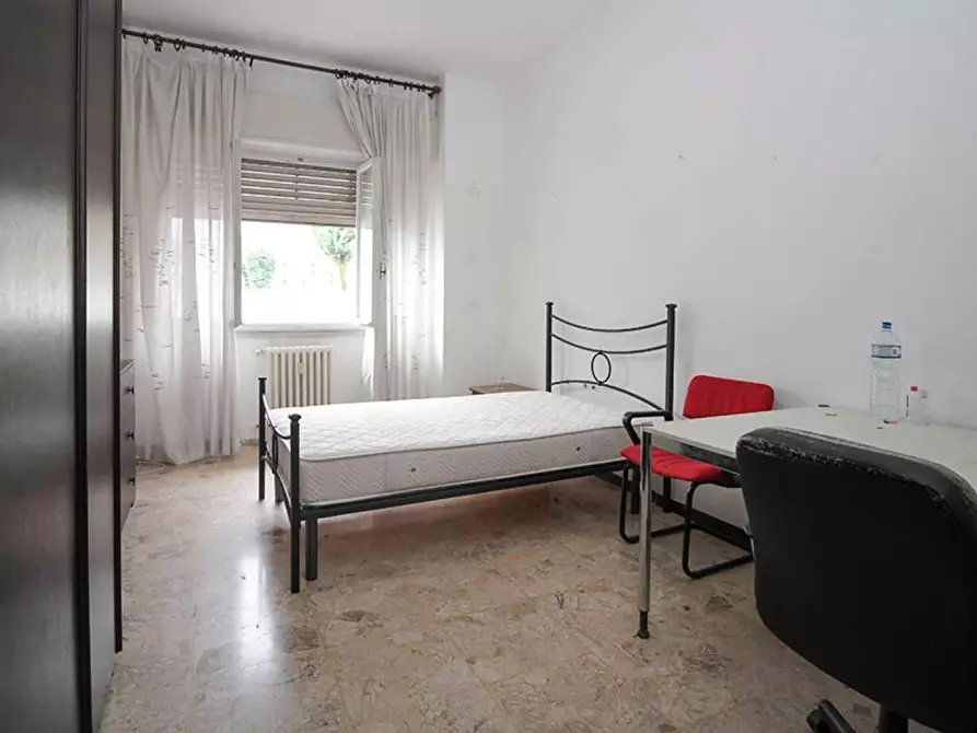 Immagine 29 di Camera in affitto  in Via Innocenzo Isimbardi a Milano