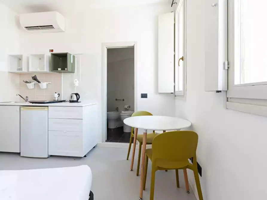 Immagine 6 di Appartamento in affitto  in Corso Magenta25 a Milano