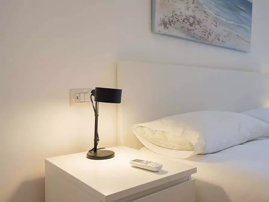 Immagine 18 di Appartamento in affitto  in Via Giambellino131 a Milano