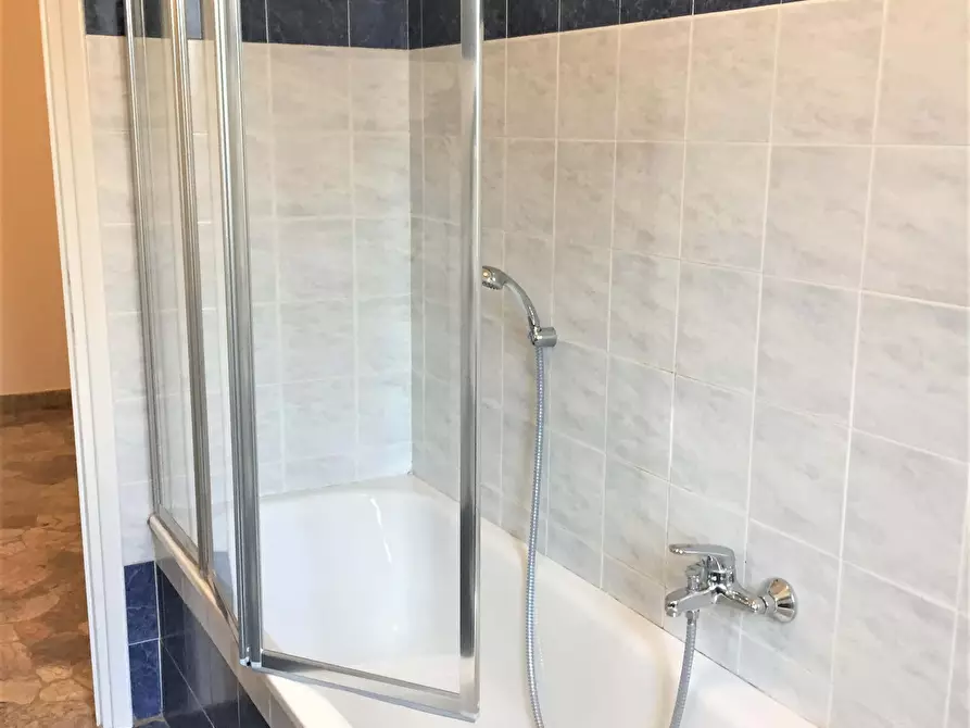 Immagine 9 di Camera in affitto  in Via Quintino Sella44 a Firenze