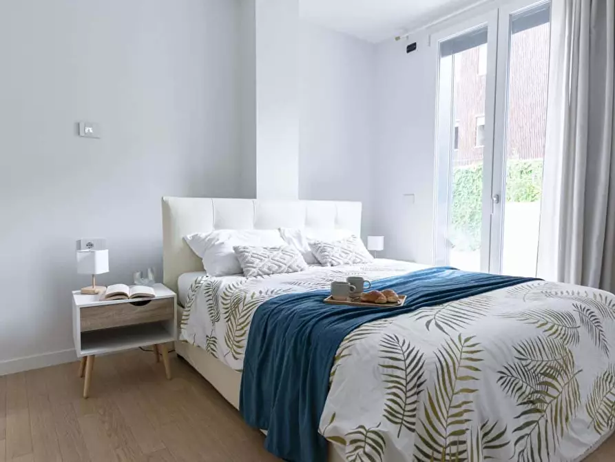 Immagine 6 di Appartamento in affitto  in Via Principe Eugenio3 a Milano