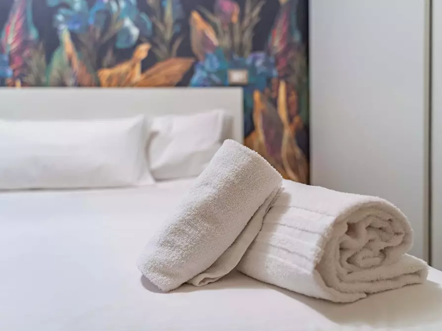 Immagine 20 di Appartamento in affitto  in Via Luigi Canonica59 a Milano